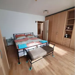  Apartament Sonnige Terassenwohnung