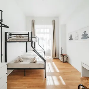  Hostal Modern