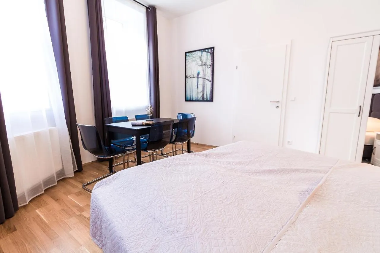 Apartment Familienplatz I Contactless Check-In Viena