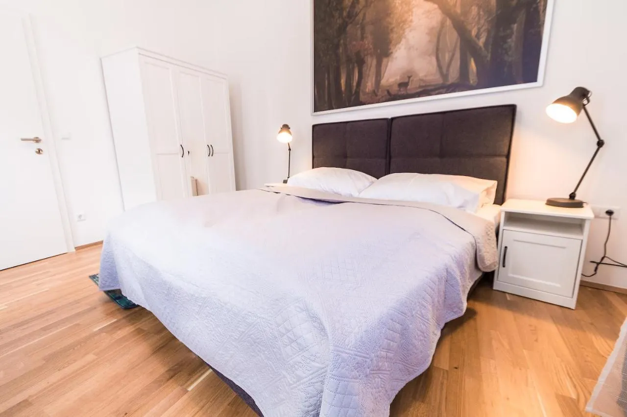 Apartment Familienplatz I Contactless Check-In Viena 0*,