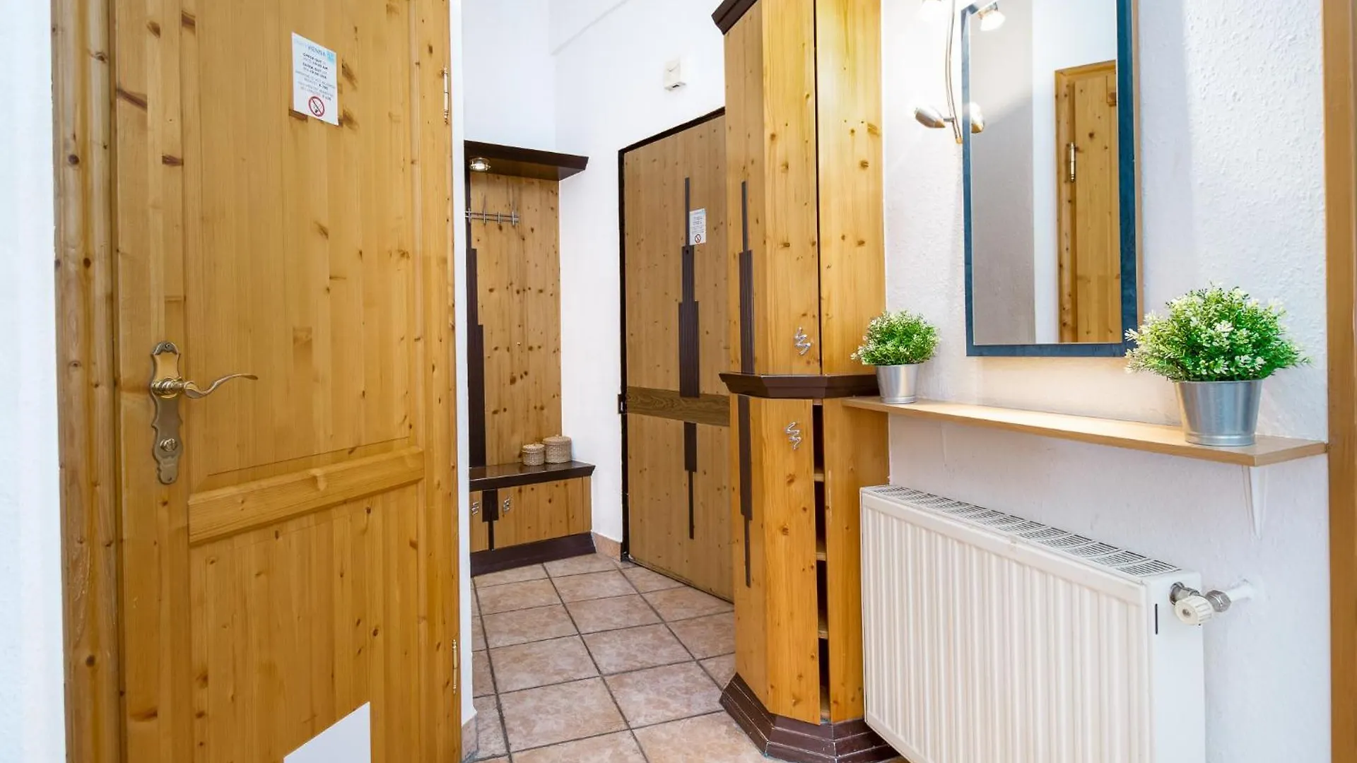 Apartment Familienplatz I Contactless Check-In Viena Austria