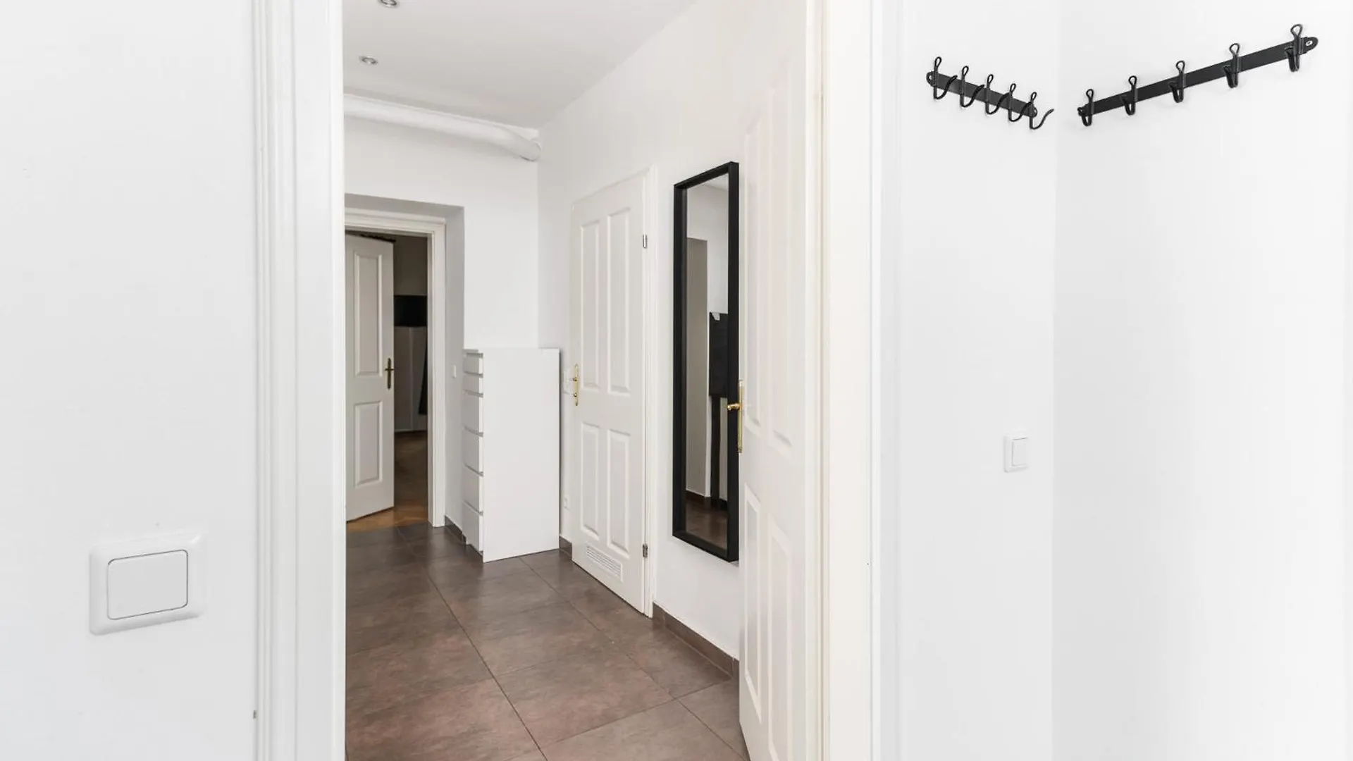 Apartment Familienplatz I Contactless Check-In Viena Austria