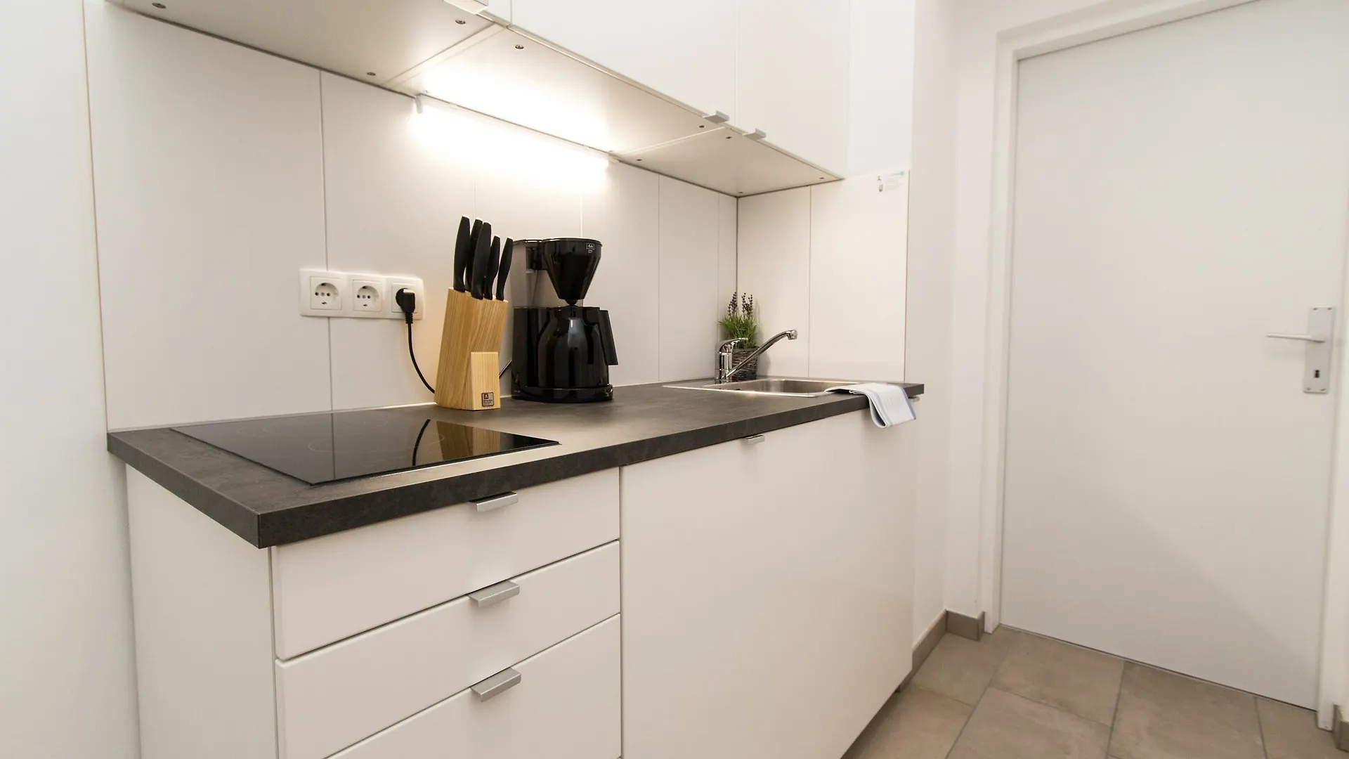 Apartment Familienplatz I Contactless Check-In Bécs 0*,