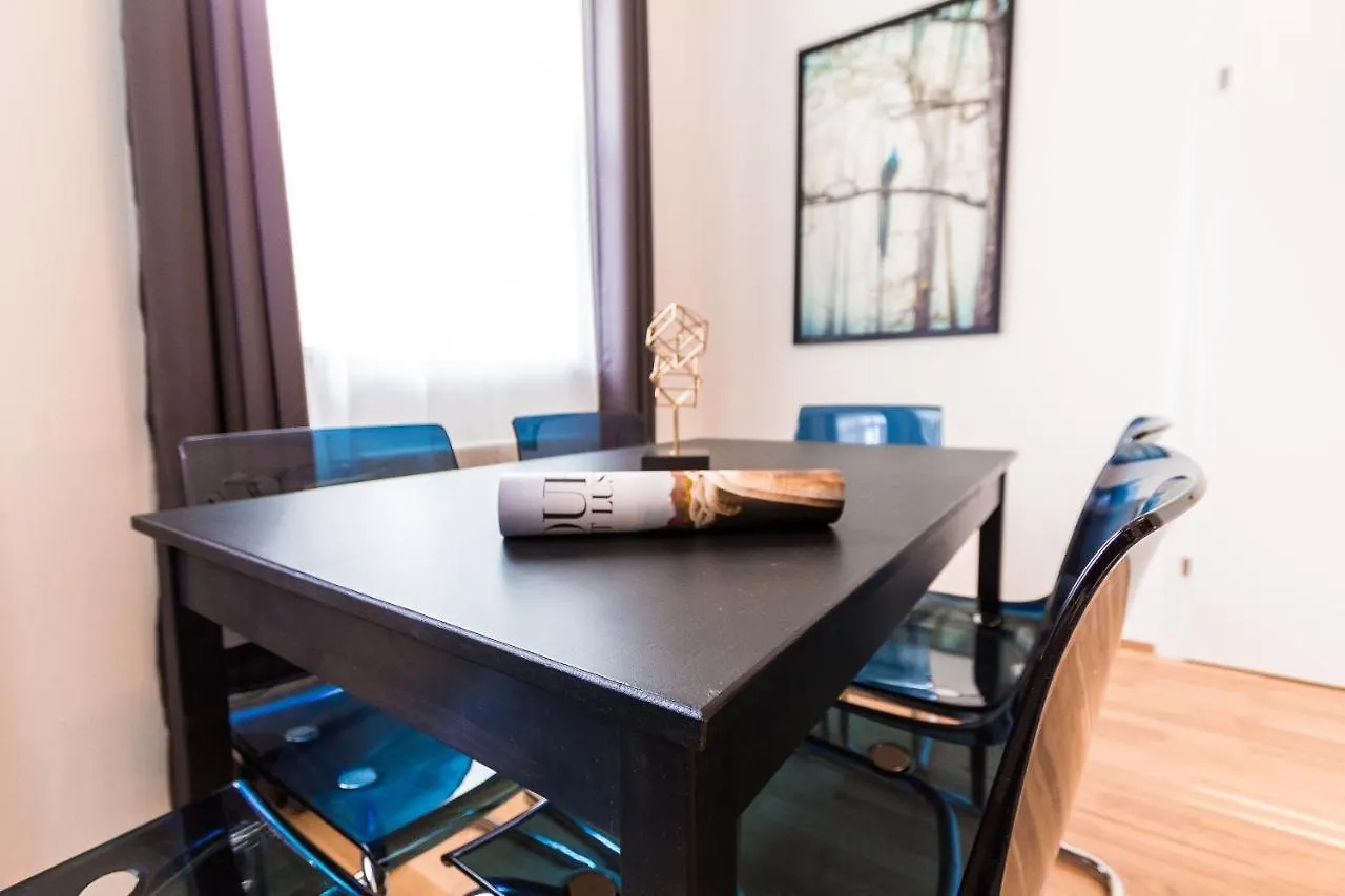 Apartment Familienplatz I Contactless Check-In فيينا
